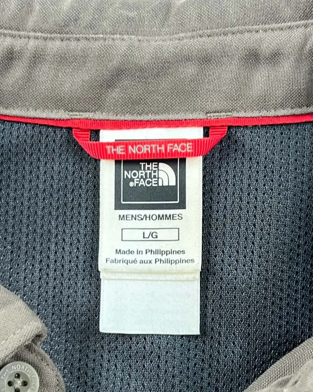 The North Face Men's Long Sleeve Button-Down Hiking Shirt with Roll-Tab Sleeves